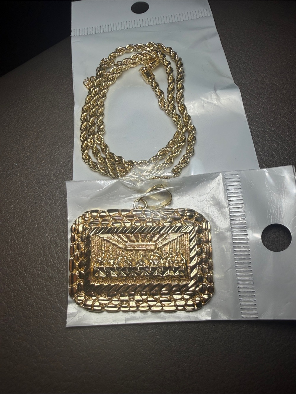 Gold filled Rope Chain Necklace with Rectangular Pendant - Picture 2 of 2